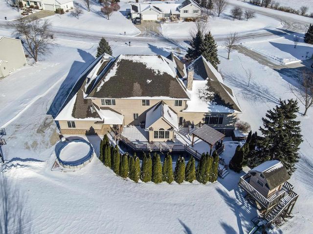 876 ESTATE DRIVE, Fond Du Lac, WI 54935