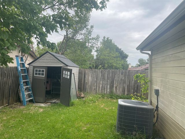 8 Atlanta Court, Mansfield, TX 76063