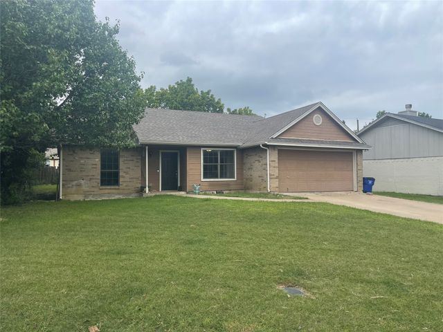 8 Atlanta Court, Mansfield, TX 76063