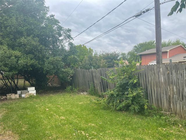 8 Atlanta Court, Mansfield, TX 76063