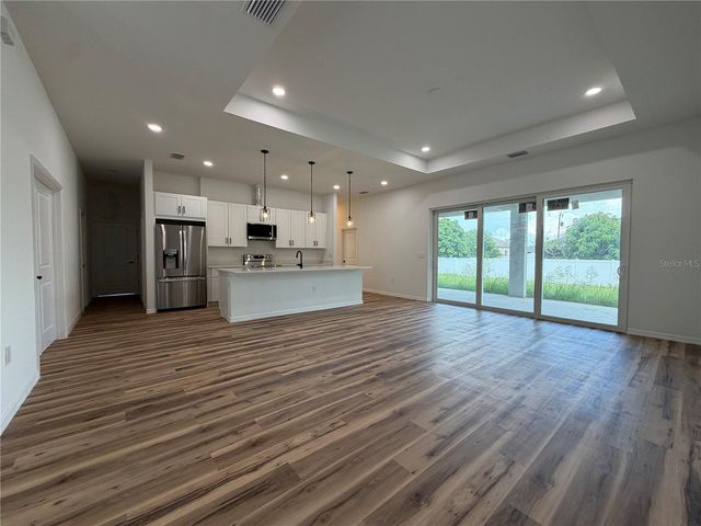 4210 34TH STREET SW, Lehigh Acres, FL 33976
