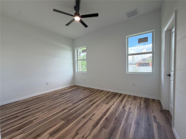 4210 34TH STREET SW, Lehigh Acres, FL 33976