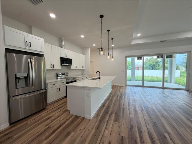 4210 34TH STREET SW, Lehigh Acres, FL 33976