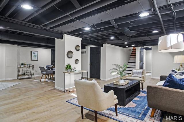 760 Chelsea Avenue, Glendale, MO 63122