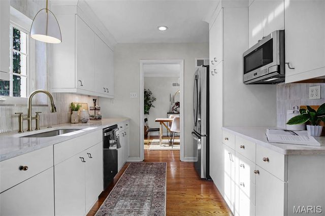 760 Chelsea Avenue, Glendale, MO 63122