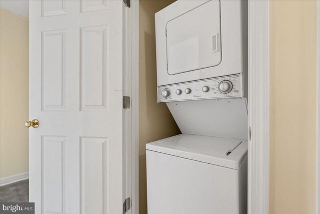 37 DOROTHY CT, Inwood, WV 25428