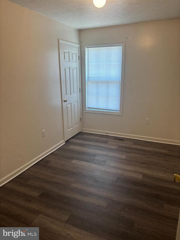 37 DOROTHY CT, Inwood, WV 25428