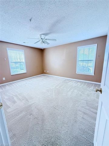 3694 Cotswold Avenue 1A, Greensboro, NC 27410