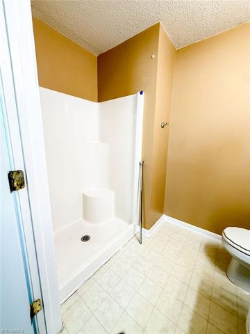 3694 Cotswold Avenue 1A, Greensboro, NC 27410