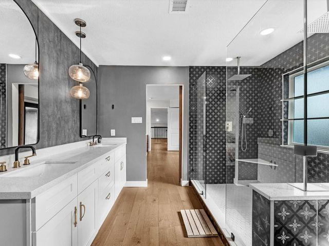 5041 Nina Lee Lane, Houston, TX 77092