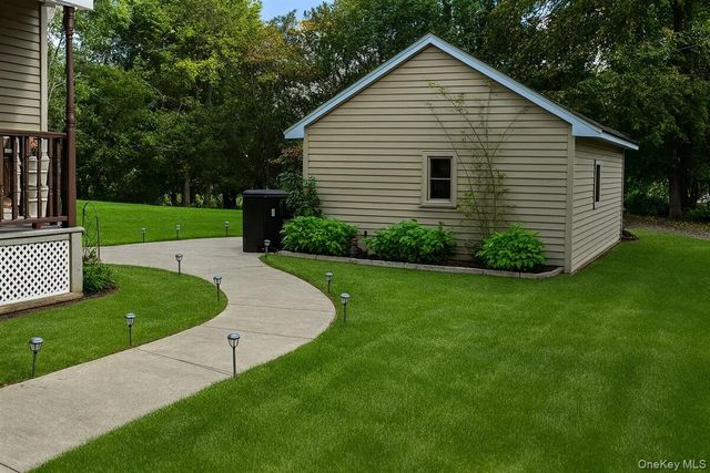 266 Scheller Park Road, Coxsackie, NY 12124