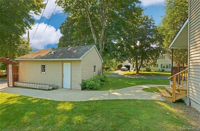 266 Scheller Park Road, Coxsackie, NY 12124