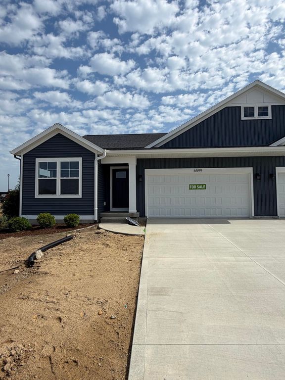6599 Bellflower Drive Sw 1, Zeeland Twp, MI 49464
