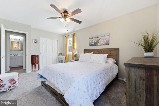 102 GLOUCESTER CT, Downingtown, PA 19335