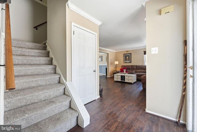 102 GLOUCESTER CT, Downingtown, PA 19335