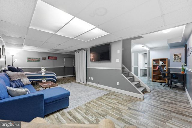 102 GLOUCESTER CT, Downingtown, PA 19335