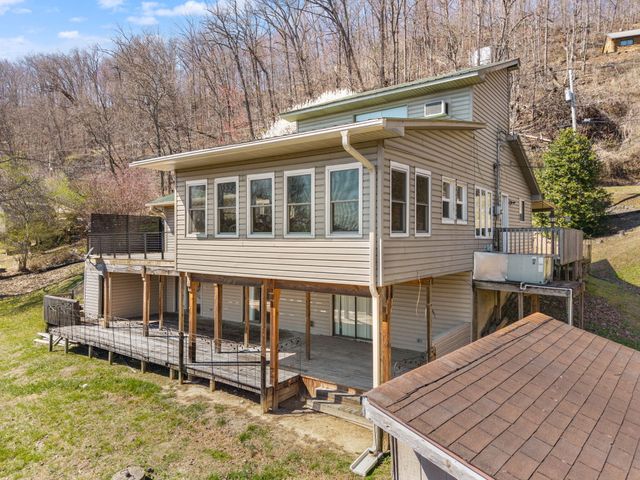 521 Abbott Mountain Road, Prestonsburg, KY 41653