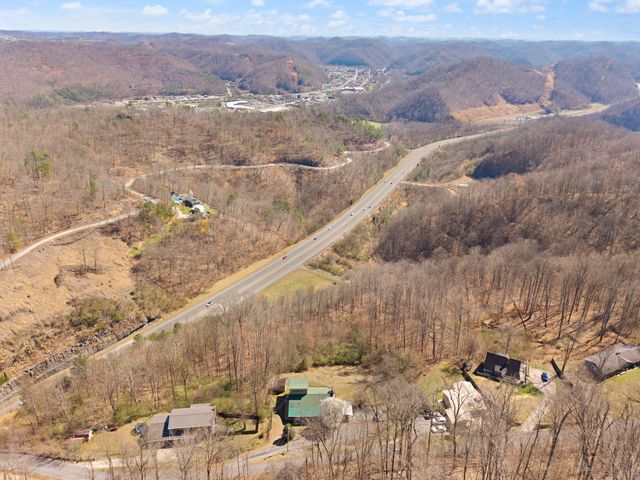 521 Abbott Mountain Road, Prestonsburg, KY 41653