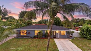 434 Australian Circle, Lake Park, FL 33403