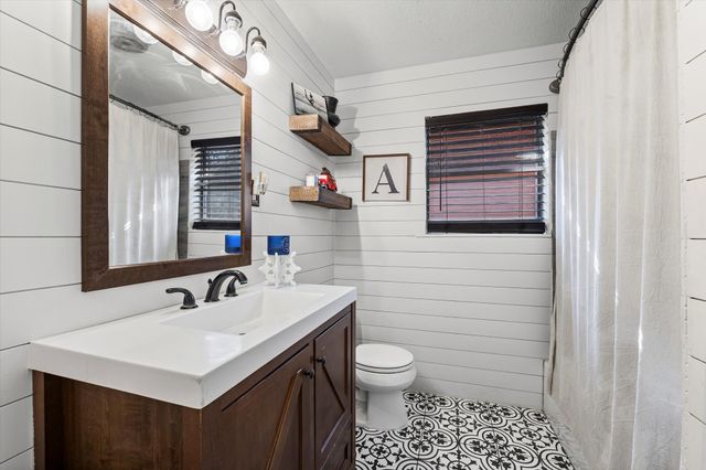 5806 Stratford Drive, Waco, TX 76710