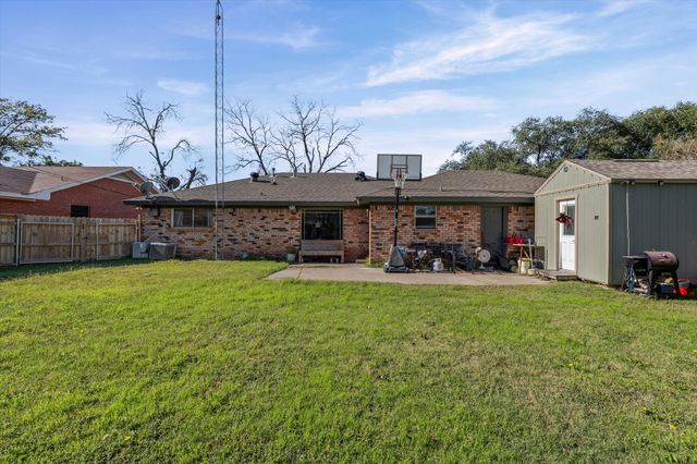 5806 Stratford Drive, Waco, TX 76710