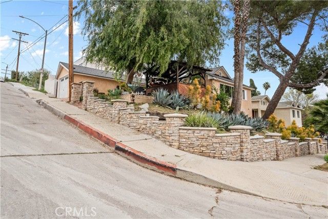 3800 Locke Avenue, Los Angeles, CA 90032