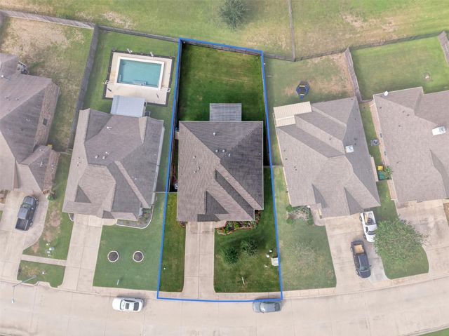 216 Racetrack Lane, Montgomery, TX 77356