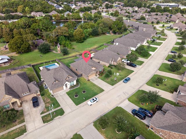 216 Racetrack Lane, Montgomery, TX 77356