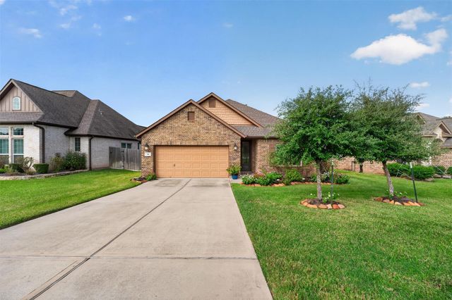 216 Racetrack Lane, Montgomery, TX 77356