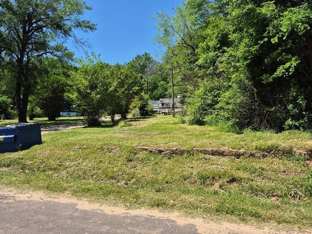 5272 Aspen Trl, Gilmer, TX 75645