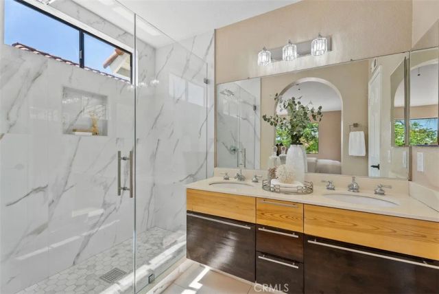 16 Crucillo, Rancho Santa Margarita, CA 92688