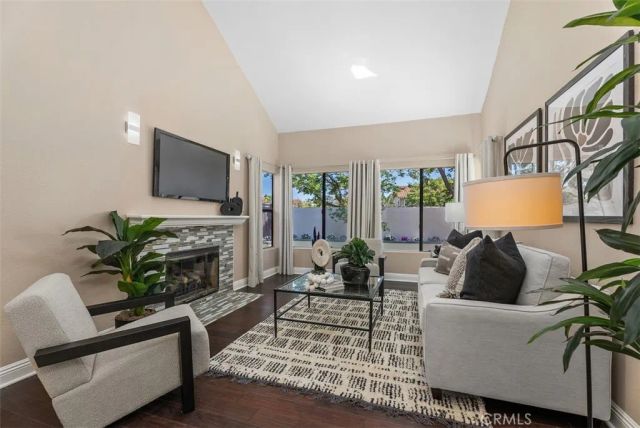 16 Crucillo, Rancho Santa Margarita, CA 92688