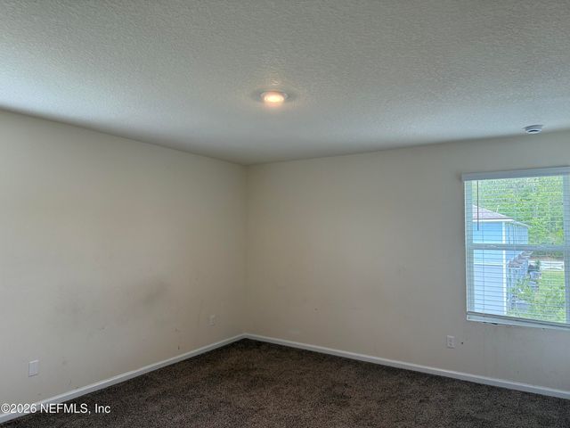 878 CAPITOL Parkway, Jacksonville, FL 32218