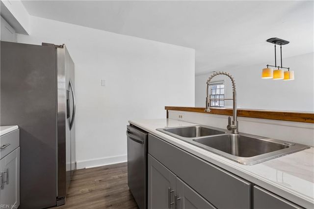 20 Magnolia PL, Hampton, VA 23669