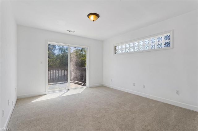 20 Magnolia PL, Hampton, VA 23669