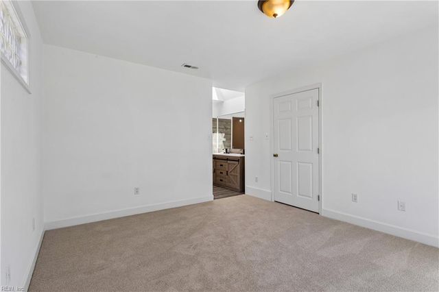 20 Magnolia PL, Hampton, VA 23669