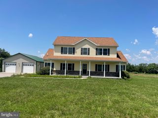 3745 TANEYTOWN RD, Gettysburg, PA 17325