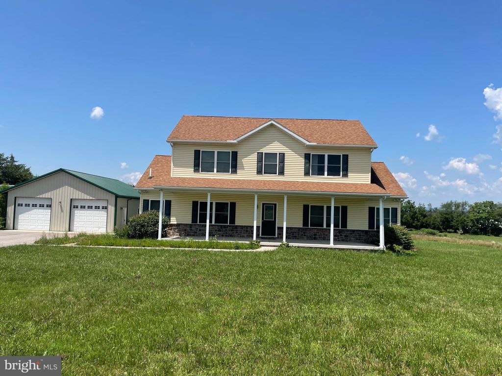 3745 TANEYTOWN RD, Gettysburg, PA 17325