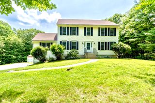 44 Wallingford Road, Milford, NH 03055