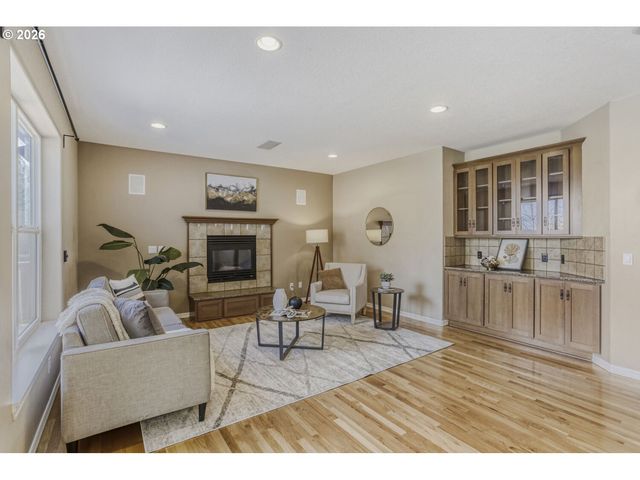 13543 Sw LAUREN Ln, Tigard, OR 97223