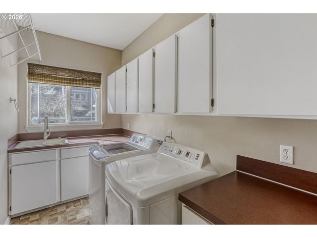 13543 Sw LAUREN Ln, Tigard, OR 97223