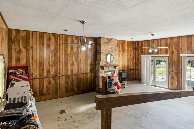 234 Eastwood Drive, Bluff City, TN 37618