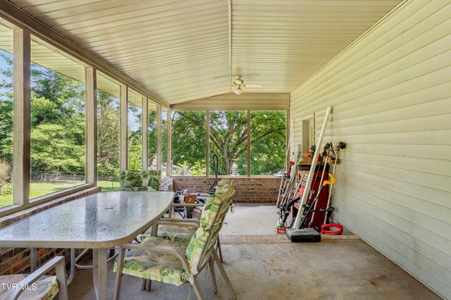 234 Eastwood Drive, Bluff City, TN 37618