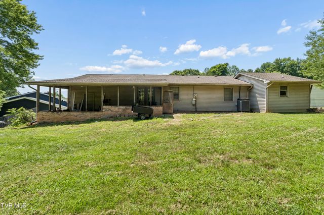234 Eastwood Drive, Bluff City, TN 37618