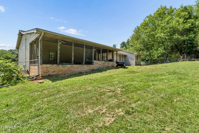 234 Eastwood Drive, Bluff City, TN 37618