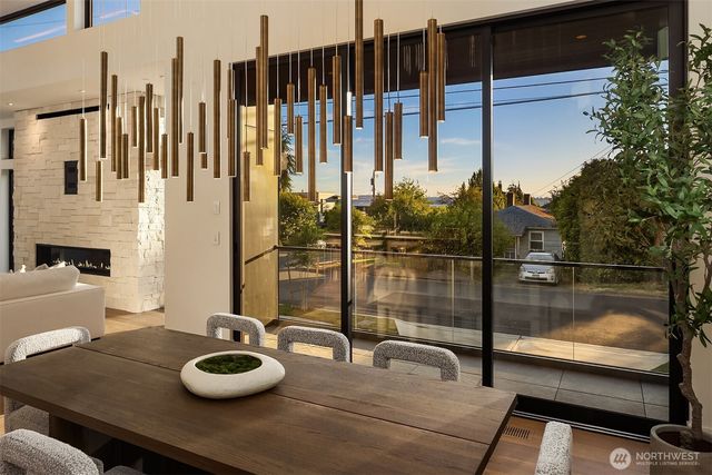 10232 NE 65th Street, Kirkland, WA 98033