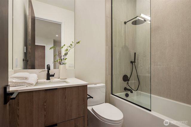 10232 NE 65th Street, Kirkland, WA 98033