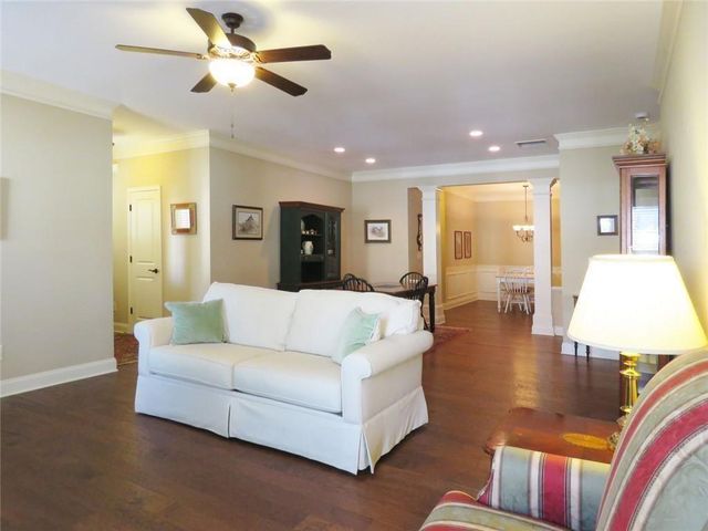 2364 Chimney Cottage Circle NE, Marietta, GA 30066