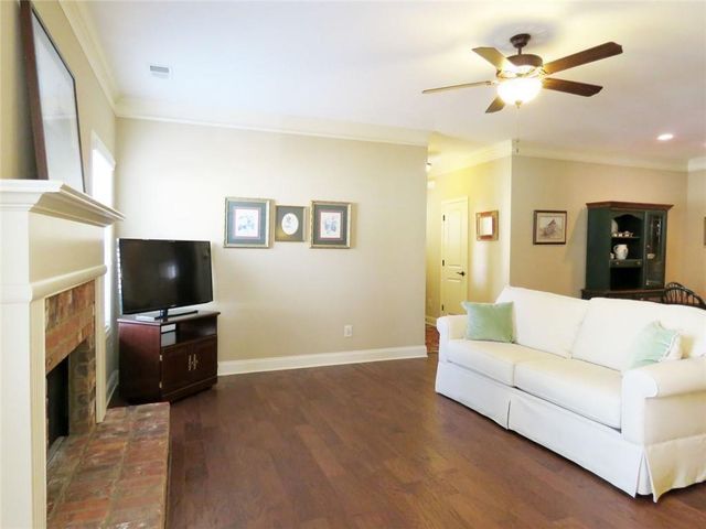 2364 Chimney Cottage Circle NE, Marietta, GA 30066