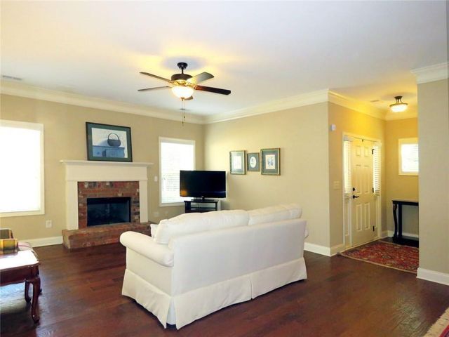 2364 Chimney Cottage Circle NE, Marietta, GA 30066